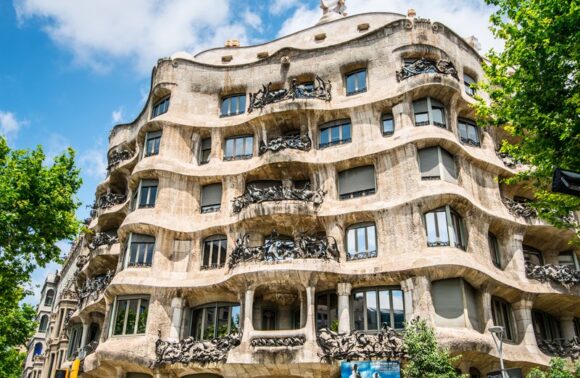 TOUR MAGNIFICA BARCELLONA 2026